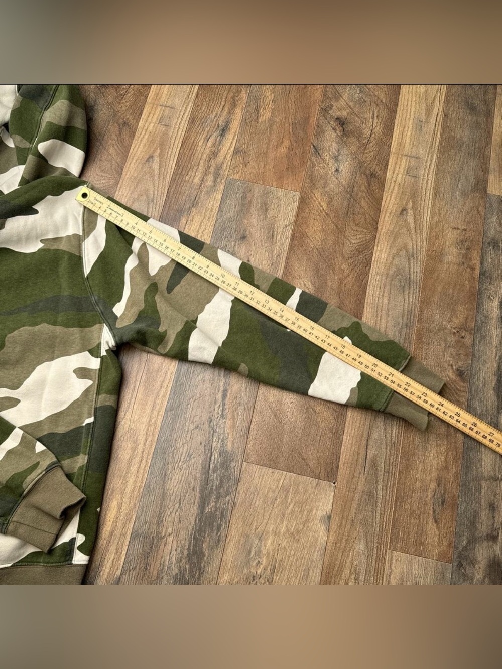 Nike Green and White Camo Hoodie - Picture 7 of 7